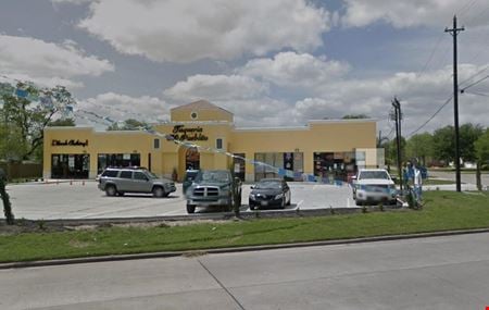 Retail space for Rent at 502 South Allen-Genoa Road in South Houston