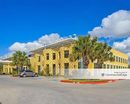 Office space for Rent at 5500 North Expwy in Brownsville
