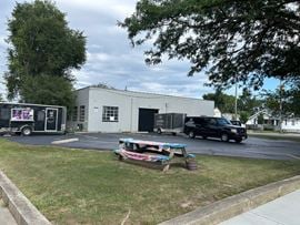 535 E Dixie Dr