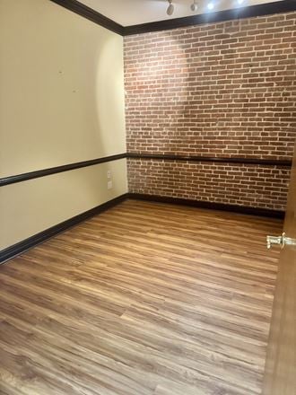 High Quality Downtown Salisbury Office Space