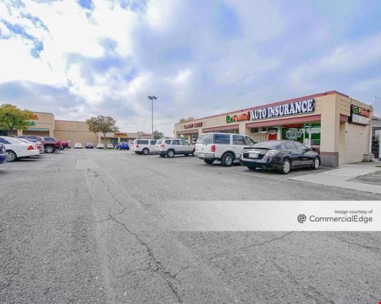 2550 Gus Thomasson Road - Retail Space For Rent | CommercialCafe