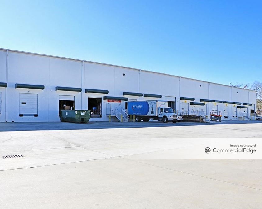 3331 & 3350 Green Pointe Pkwy