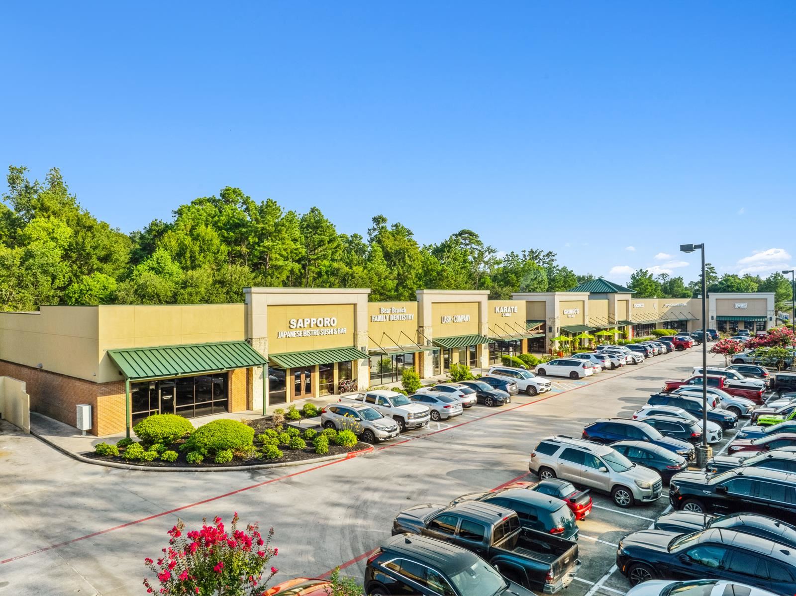 Colonnade of The Woodlands