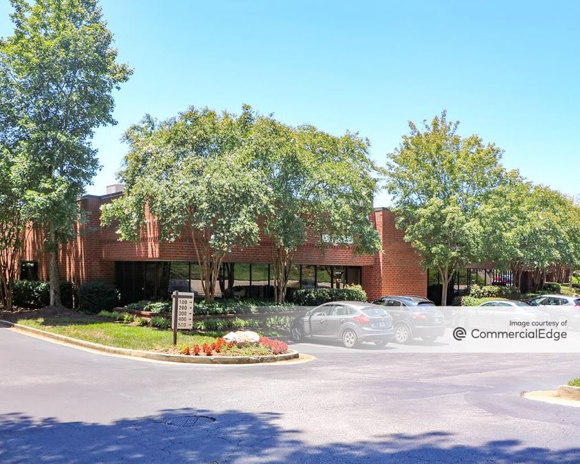 Powers Ferry Business Park - Buildings 100 & 200