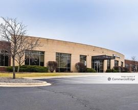 4575 Weaver Pkwy