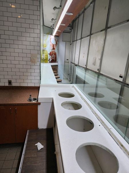 312      Space Photo Gallery 10