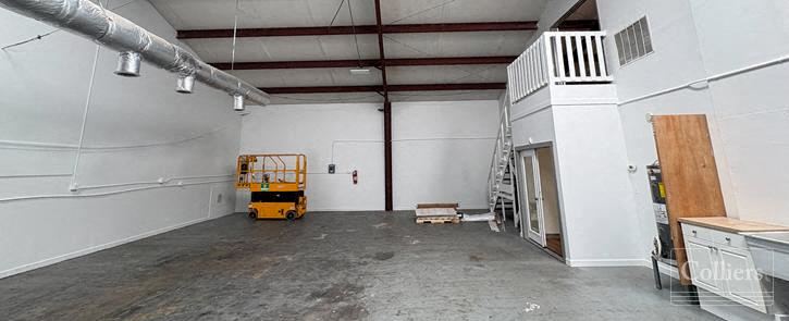 ±2,100 to ±5,090 SF Flex Space Located off William Hilton Parkway