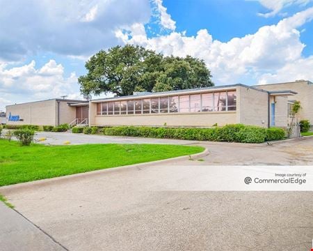 Industrial space for Rent at 811 Regal Row in Dallas
