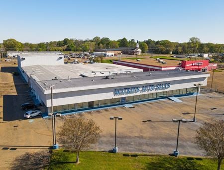 Retail space for Sale at Highway 80 in Jackson