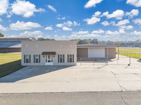 Newly Renovated Flex Space in Broussard