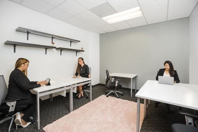 Regus - Diamond View