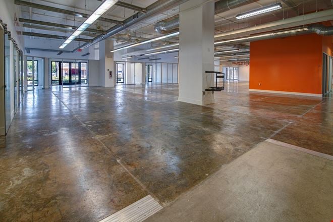Retail/Office Space for Lease