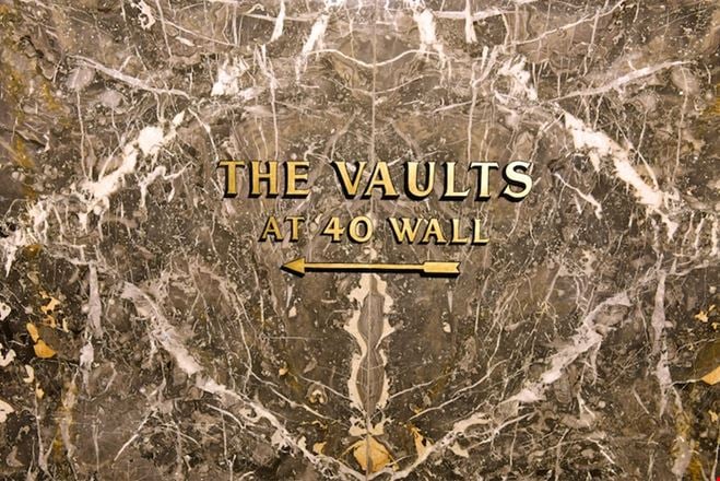Jay Suites - Wall Street