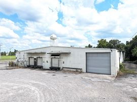 Industrial Warehouse with Dock-High Loading Adjacent to BTR