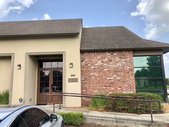 Bldg J: Garden Style Office For Lease