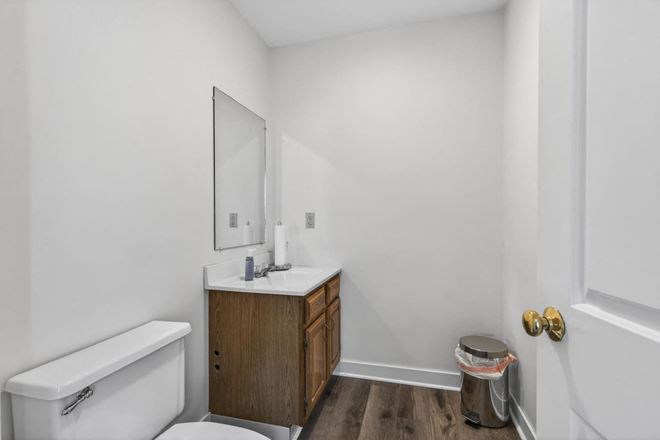 Flexible Use Building | Downtown Nashua | 2,500+/- Usable SF | DMU Zoning