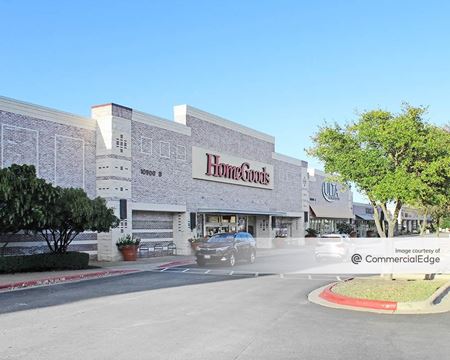Retail space for Rent at 10900 Lakeline Mall Drive in Austin