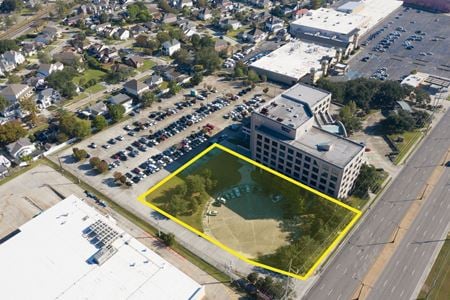 Office space for Rent at 2121 Airline Drive in Metairie