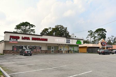 Retail space for Rent at 1511 Gessner in Houston