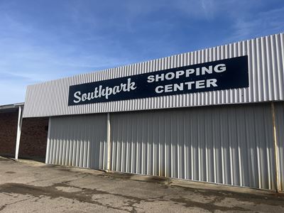 SouthPark Shopping Center