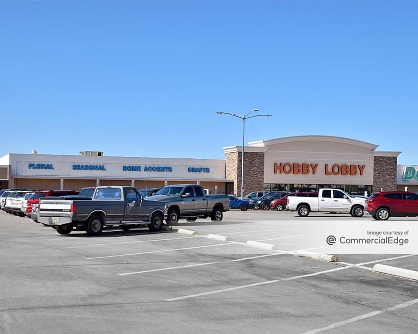 Burleson Shopping Center - Hobby Lobby