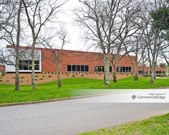 636 Grassmere Park