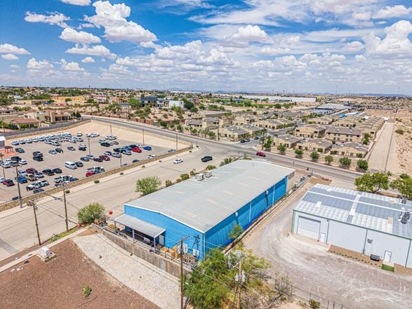 Warehouse & Distribution Facility