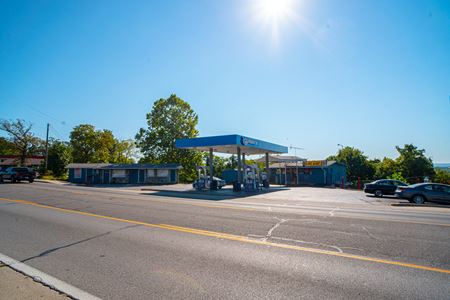Commercial space for Sale at 1140 West 76 Country Blvd. in Branson
