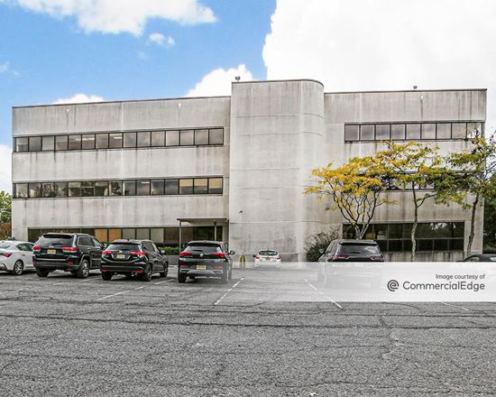 Bridgewater 22 Business Center - 1031 US Route 22 West