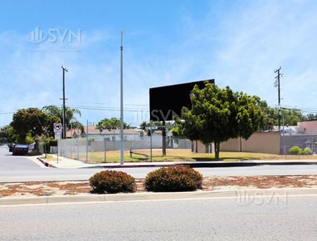 Photo of commercial space at NEC of S. Alameda St. and Jefferson St. in Carson