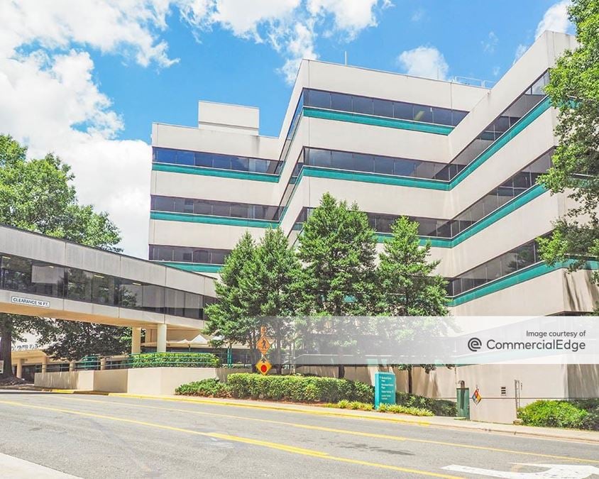 Carolinas Medical Center - Medical Center Plaza