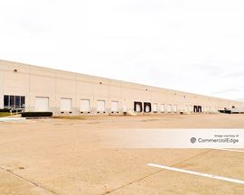 NW Distribution Center - 7150 Business Park Drive