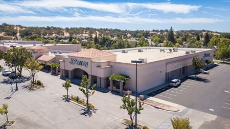 Photo of commercial space at 120 Niblick Rd in Paso Robles