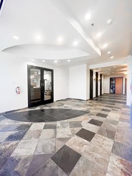 2,462SF - 5,478 SF of Premium Professional Office Space