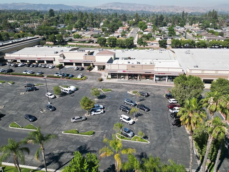 Citrus Village Plaza