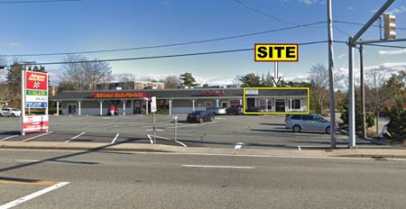 Retail space for Rent at 957 W Main Rd in Middletown