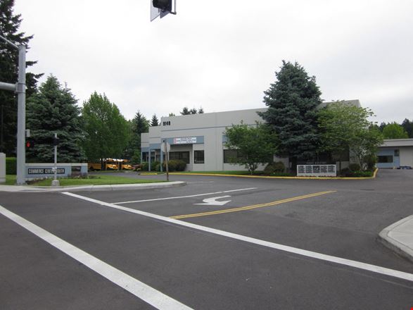 Commerce Center South