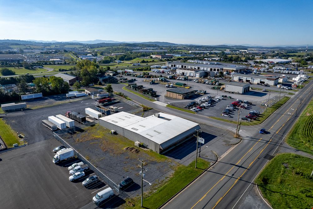 10,950 SF WAREHOUSE NEAR INTERSTATE 81 FOR LEASE