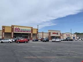 River Oaks West Shopping Center