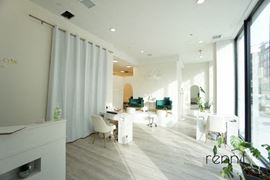 853 Lexington Ave.