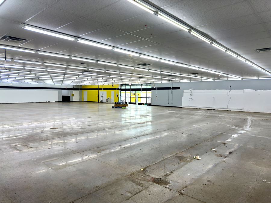 Former Dollar General