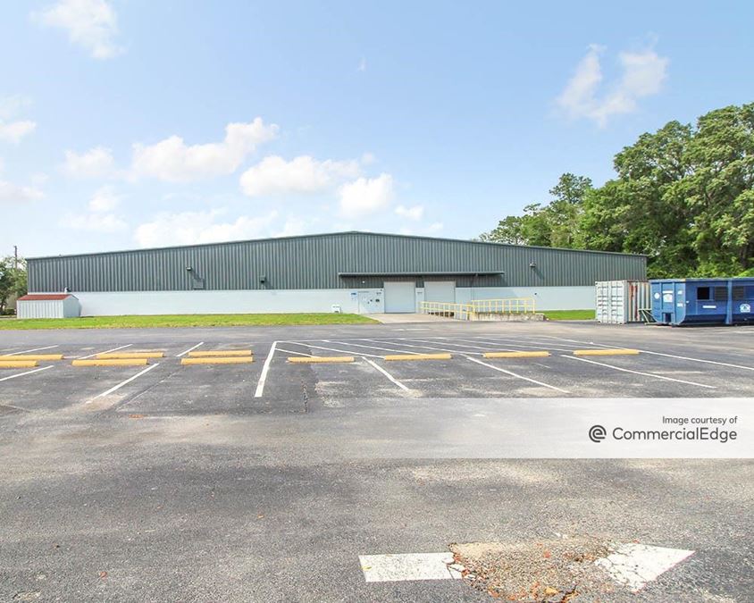 16162 Flight Path Drive, Brooksville, FL Industrial Building