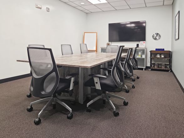 CA, Pleasanton - Bernal Corporate Park