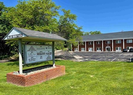 Office space for Rent at 2001 West Willow Knolls Drive in Peoria