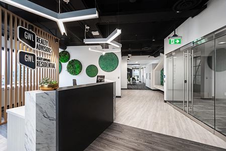 800      Space Photo Gallery 28