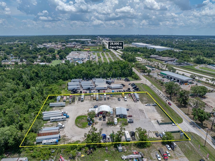 3 Acre Industrial Yard w/ Mobile Office & Canopy Covered Area