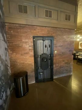 The Vault - 4803 Broadway Street