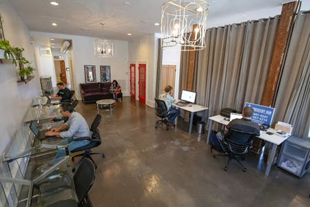 Photo of commercial space at 1582 Magazine Street in New Orleans