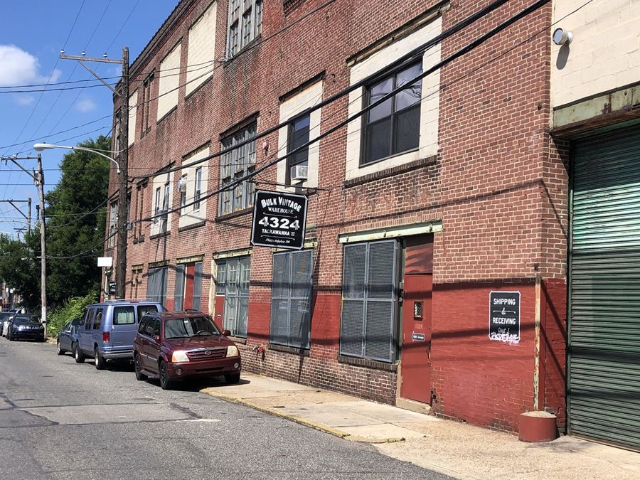 11,200 SF | 4324 Tackawanna St | Industrial/Flex Space on Frankford