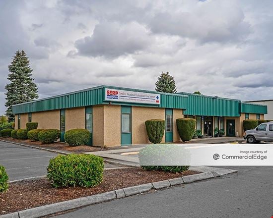 West Gresham Plaza